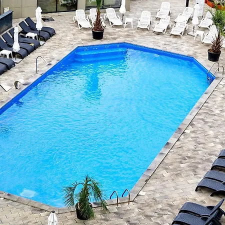 Serenity By The Sea N Pool Alezzi Beach Apartament Năvodari