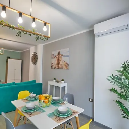 Apartament Serenity By The Sea N Pool Alezzi Beach Năvodari